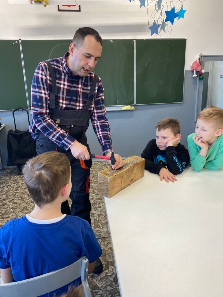 Warsztaty stolarskie – Rzemiosło w praktyce! 2025