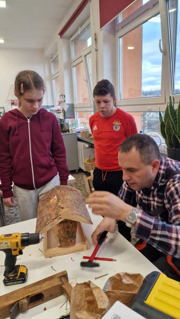 Warsztaty stolarskie – Rzemiosło w praktyce! 2025