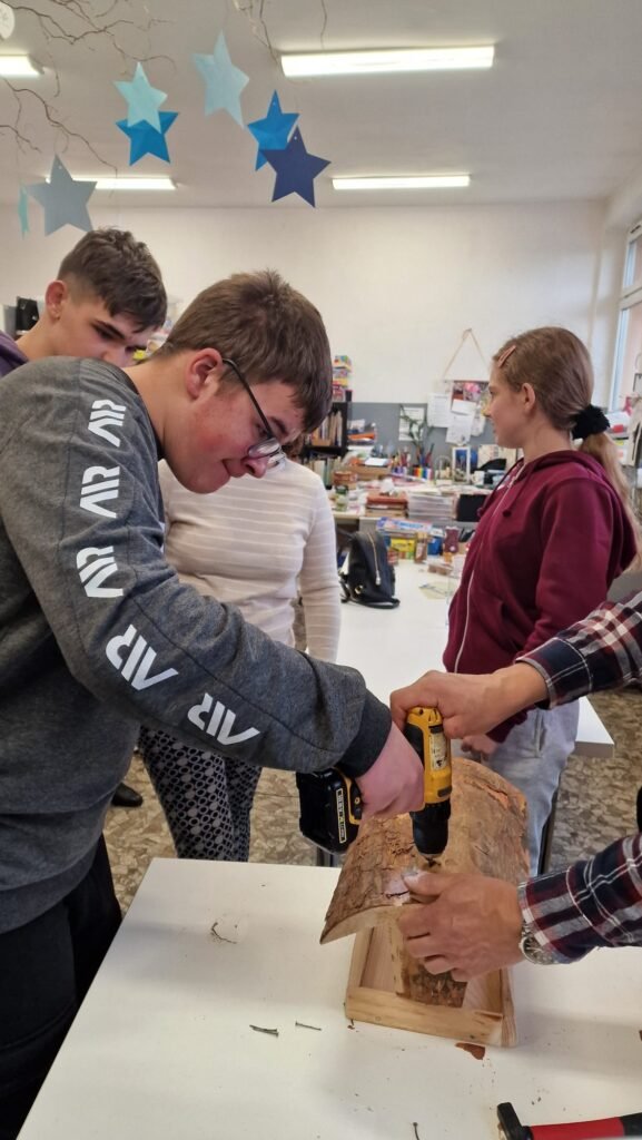 Warsztaty stolarskie – Rzemiosło w praktyce! 2025